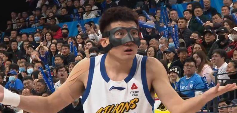 爱游戏体育-CBA季后赛赛后走向成谜；费耶诺德再遭质疑；气氛紧张；控场能力受关注的简单介绍